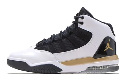 Детские баскетбольные кроссовки Jordan Max Aura