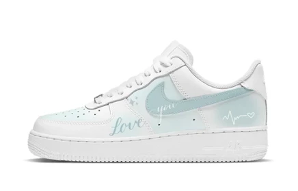 Женские кроссовки Nike Air Force 1 Blue Mood, белые
