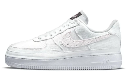 Женские кроссовки Nike Air Force 1 Low Reveal