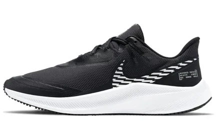 Кроссовки Nike Quest 3 Shield, чёрно-серебристые