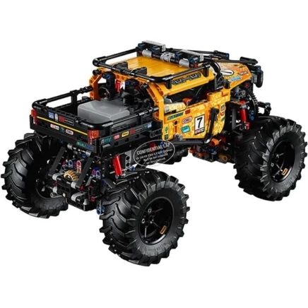 Конструктор LEGO Technic внедорожник с управлением 42099