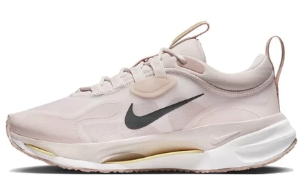 Женские кроссовки Nike Spark
