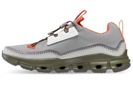 On Cloudaway 'Alloy Ivy Grey' default