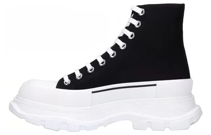 Женские кеды Alexander McQueen Tread, черно-белые