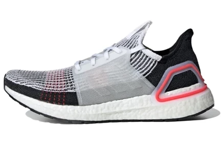 Мужские беговые кроссовки Adidas Ultra Boost 2019