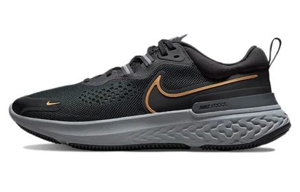 Мужские кроссовки Nike React Miler 2, чёрно-золотые