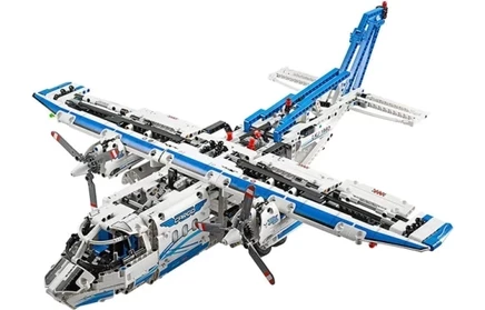 Конструктор LEGO Technic «Грузовой самолёт», 42025