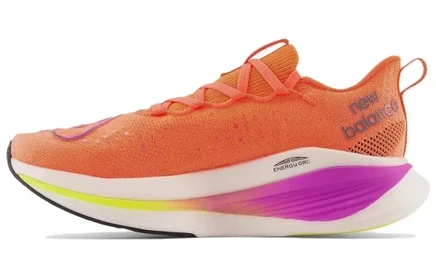 Женские кроссовки New Balance FuelCell Elite V3, розовые