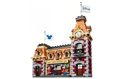 Конструктор LEGO Disney, поезд и станция 71044
