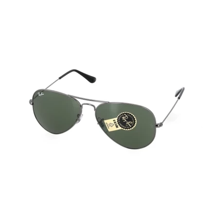 Солнцезащитные очки Ray-Ban Aviator