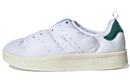 Женские тапочки adidas Originals Puffylette Stan Smith