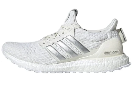 Женские беговые кроссовки Adidas Ultraboost 4.0