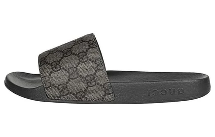 Женские шлепанцы Gucci Slide с монограммой, серые