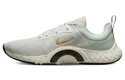 Женские кроссовки Nike Renew TR 11, кремовые