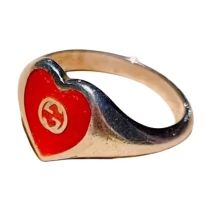 Женское кольцо Gucci с сердцем и логотипом G