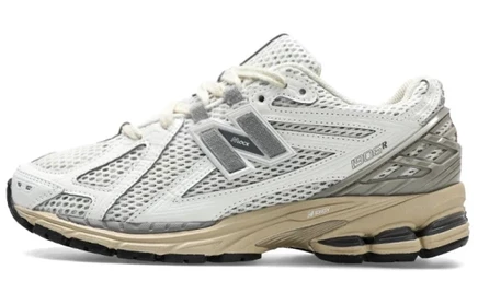 Мужские кроссовки New Balance 1906R Sea Salt, белые
