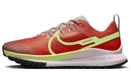 Женские кроссовки Nike Pegasus Trail 4, оранжево-зеленые