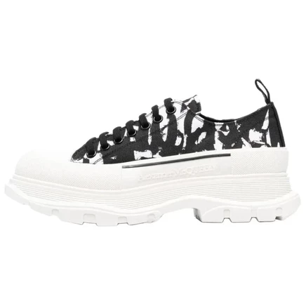 Мужские кроссовки Alexander McQueen Graffiti Tread Slick