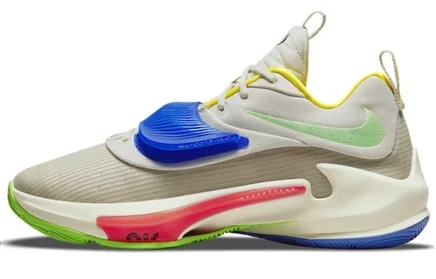 Баскетбольные кроссовки Nike Zoom Freak 3 EP