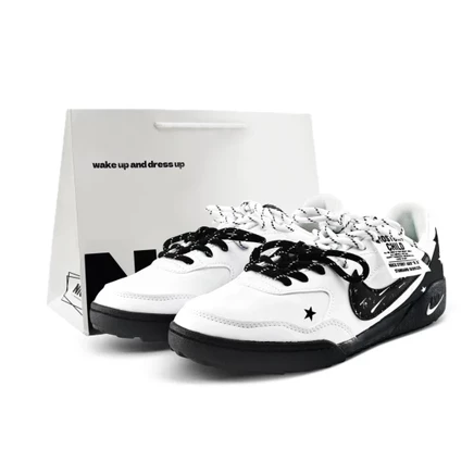 Nike Terra Manta Shooting Stars, Double Shoelace Breathable Lightweight Low top Casual Shoes Women's Black White black white colorway (random shopping bag)