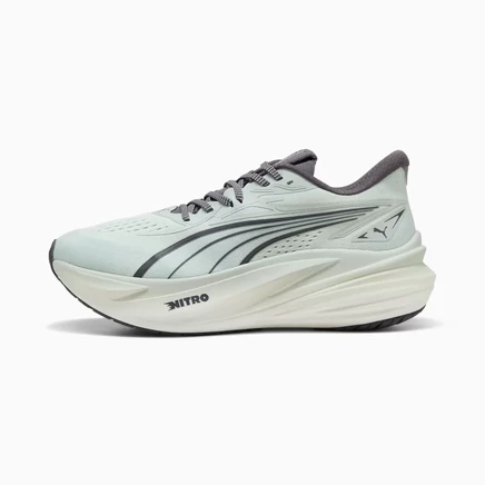 créme de mint-moody gray