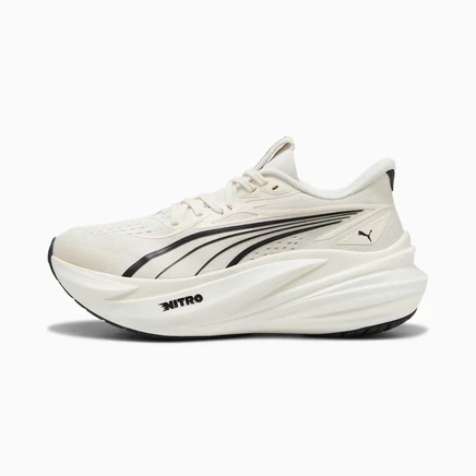 Женские беговые кроссовки Puma MagMax Nitro 2, бело-черные