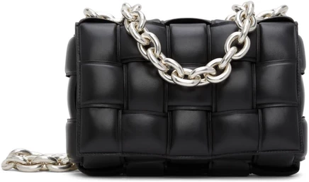 Кассетная сумка Bottega Veneta Black с подкладкой на цепочке черного цвета