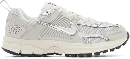 Кроссовки для детей Nike Vomero 5, серо‑серебристые