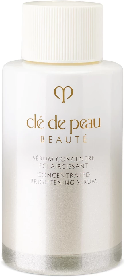 Концентрированная осветляющая сыворотка Clé de Peau Beauté, 40 мл белого цвета