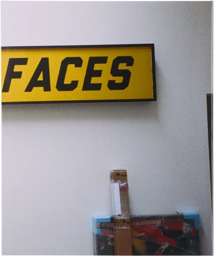 Книга IDEA PLACES + FACES, первое издание, серая