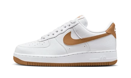Женские кроссовки Nike Air Force 1 Low '07, бело-льняные