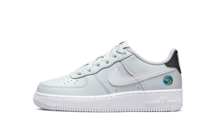 Детские кроссовки Nike Air Force 1 Low LV8 «Have a Nike Day Earth»