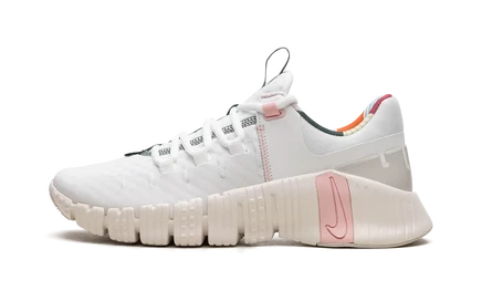 Женские кроссовки Nike Free Metcon 3 «All Petals United»