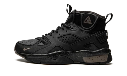 Кроссовки Nike ACG Air Mowabb OG, off-noir/olive