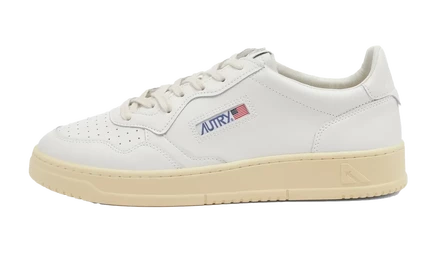 AUTRY Medalist Low WMNS 
