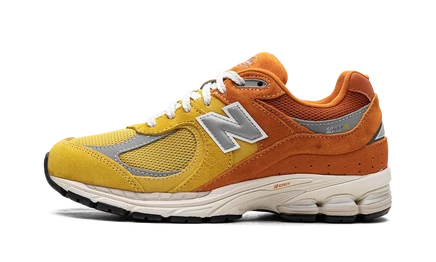 Кроссовки New Balance 2002R «Ginger Lemon», оранжево-желтые
