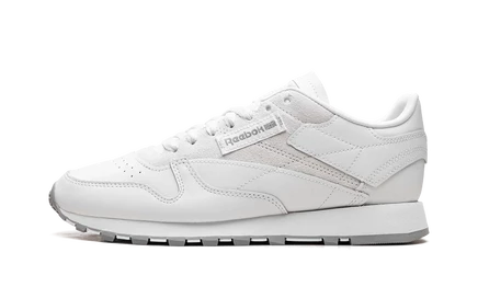 Женские кроссовки Reebok Classic Leather, белые