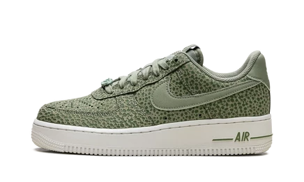 Женские кеды Nike Air Force 1 ′07, зеленые