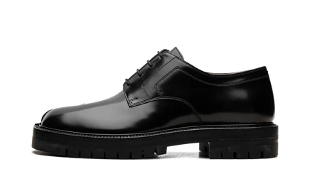 Туфли Maison Margiela Tabi County Lace-Up, черные