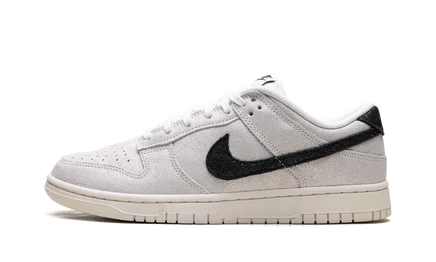 Женские кроссовки Nike Dunk Low SE HQ3502 «Team Red»