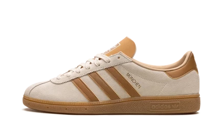 Кроссовки Adidas Munchen «Cream White/Mesa»