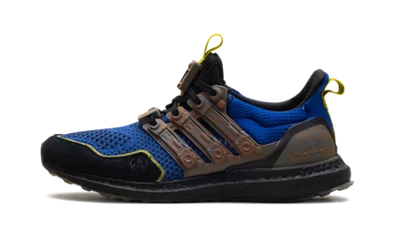 Кроссовки Adidas Ultra Boost Fortnite Battle Bus
