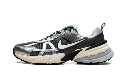 Кроссовки Nike V2K Run, винтажно-зеленые
