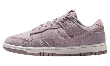 Женские кроссовки Nike Dunk Low WMNS «Now Accepting All Flowers»