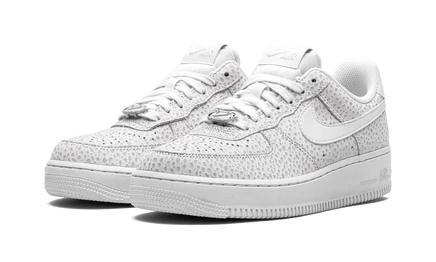 Женские кеды Nike Air Force 1 '07, серые