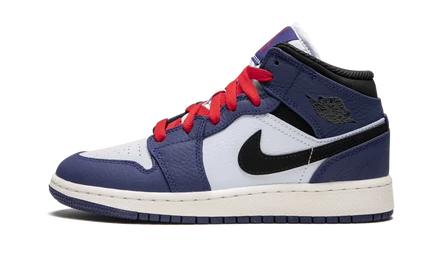 Кеды для мальчиков Jordan Air Jordan 1 Mid SE, бело-синие