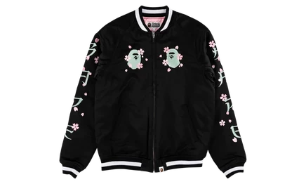Куртка Bape Sakura Souvenir нейлоновая с вышивкой сакуры и японских иероглифов
