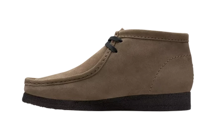 Ботинки Clarks Wallabee замшевые, серые