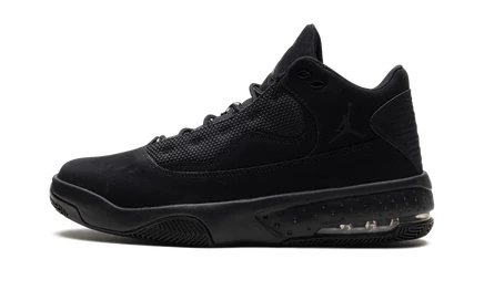 Кроссовки Jordan Max Aura 2, черные