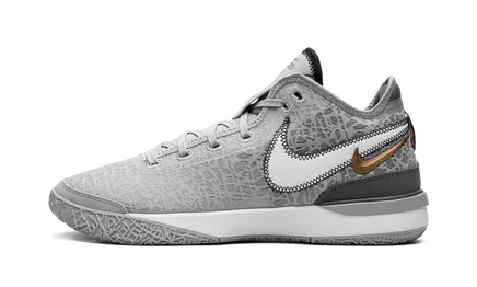 Кроссовки Nike LeBron NXXT, волчий серый, золотой